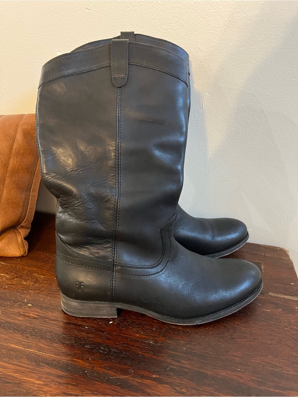 Frye Black Leather Mid-Calf Heeled Riding Boots
